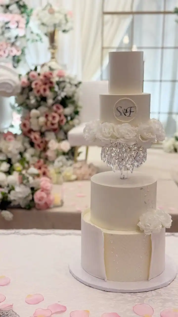 Gallery image of a cake