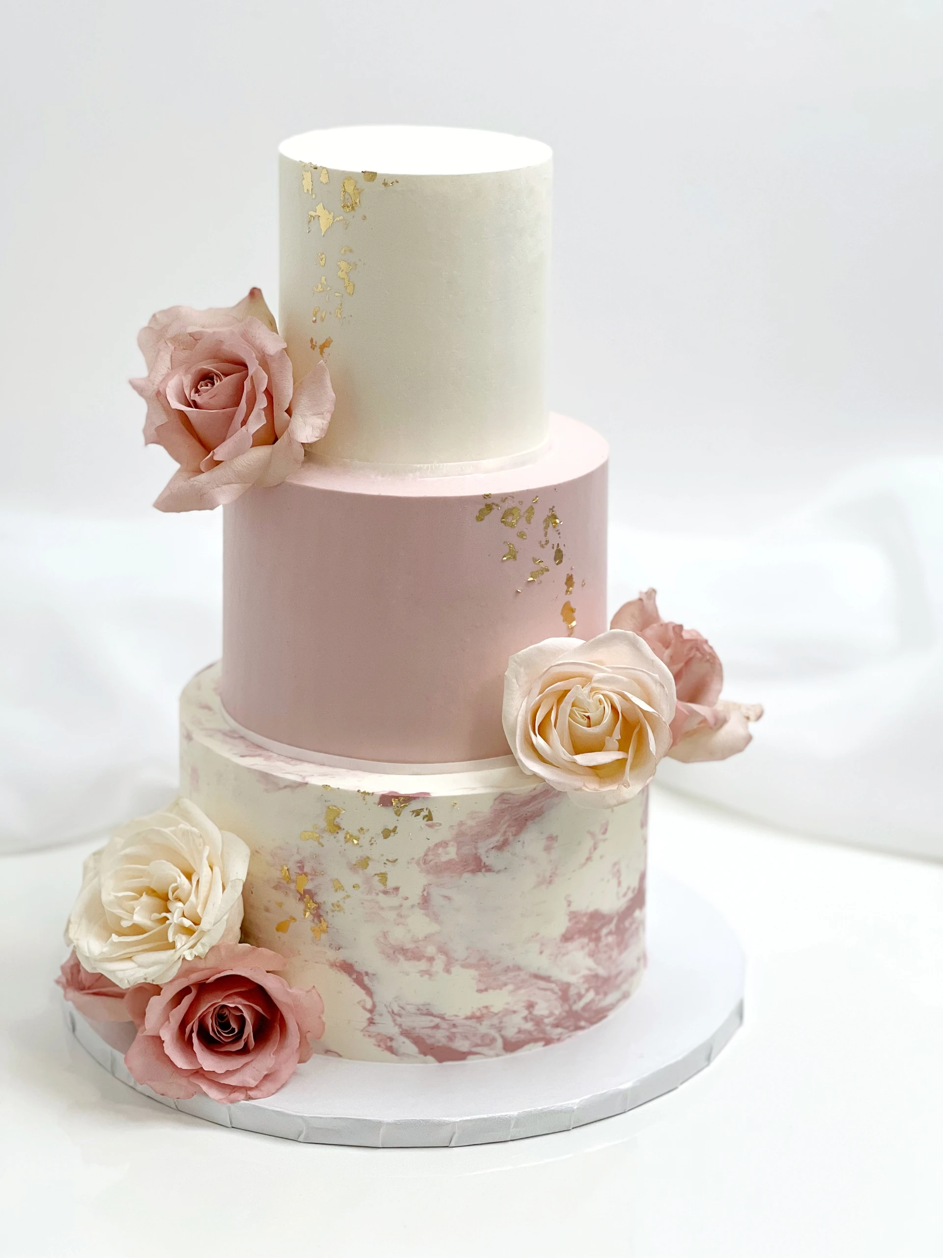 04-three-tier-pink-marble-cake